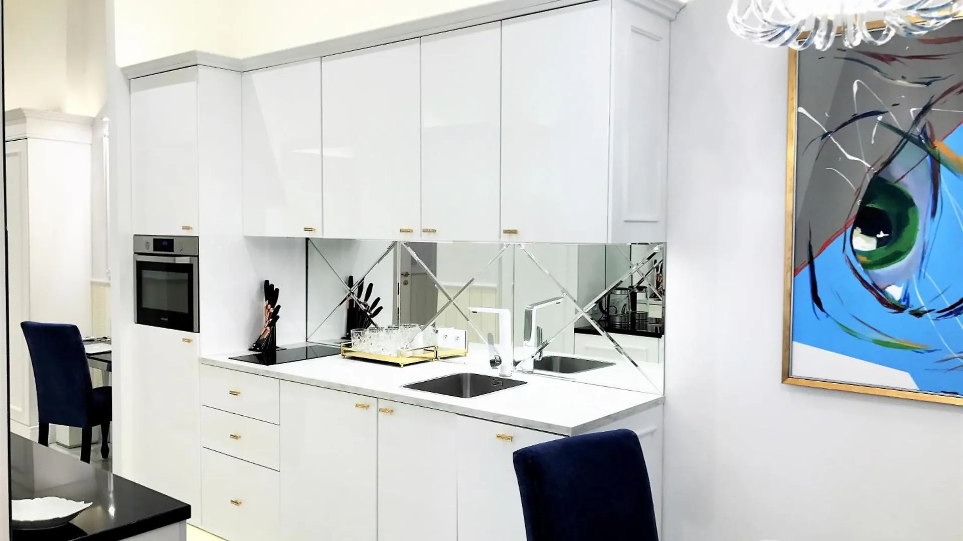 Mondrian Luxury Suites & Apartments Old Town Варшава 0*,  Польша