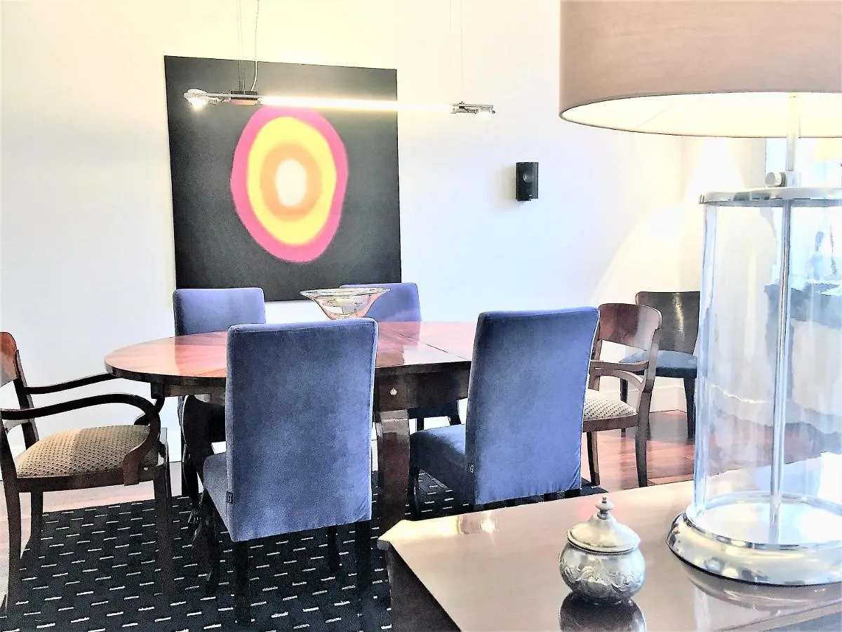 Hotel apartamentowy Mondrian Luxury Suites & Apartments Old Town Warszawa Polska