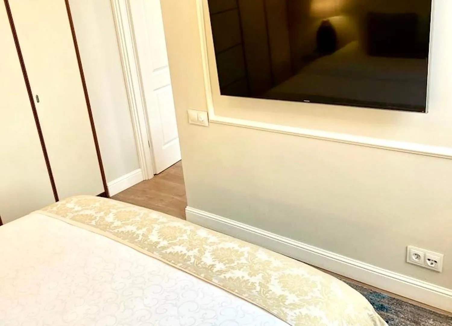 Mondrian Luxury Suites & Apartments Old Town Warszawa Polska