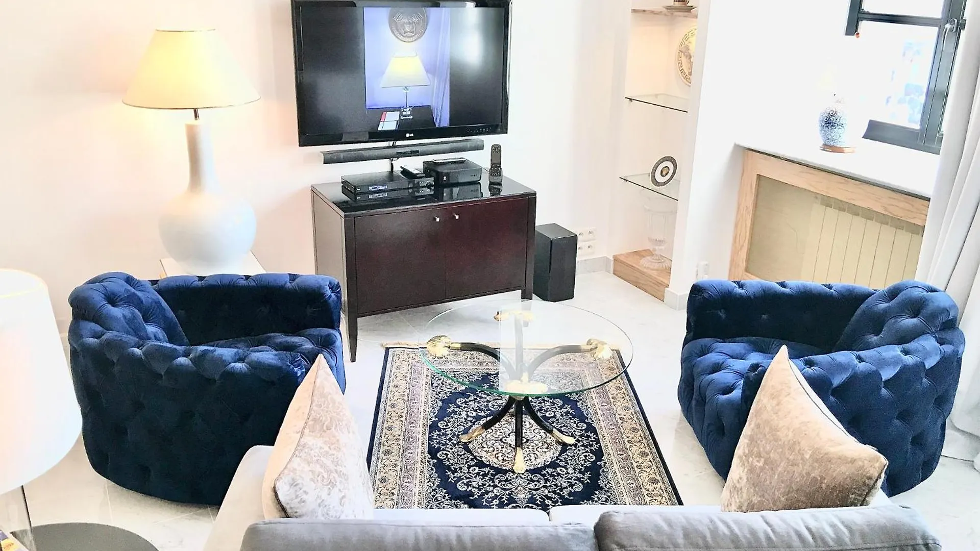 Mondrian Luxury Suites & Apartments Old Town Warszawa