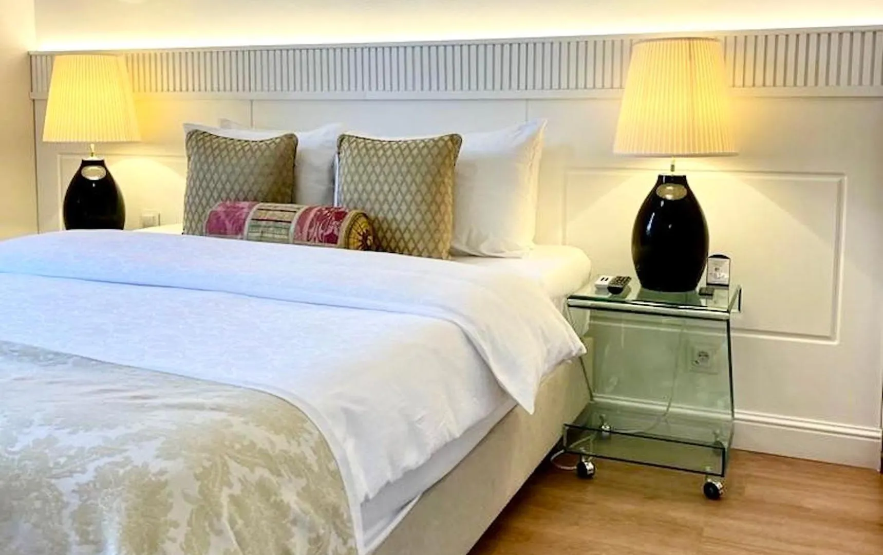 Aparthotel Mondrian Luxury Suites & Apartments Old Town Varsavia