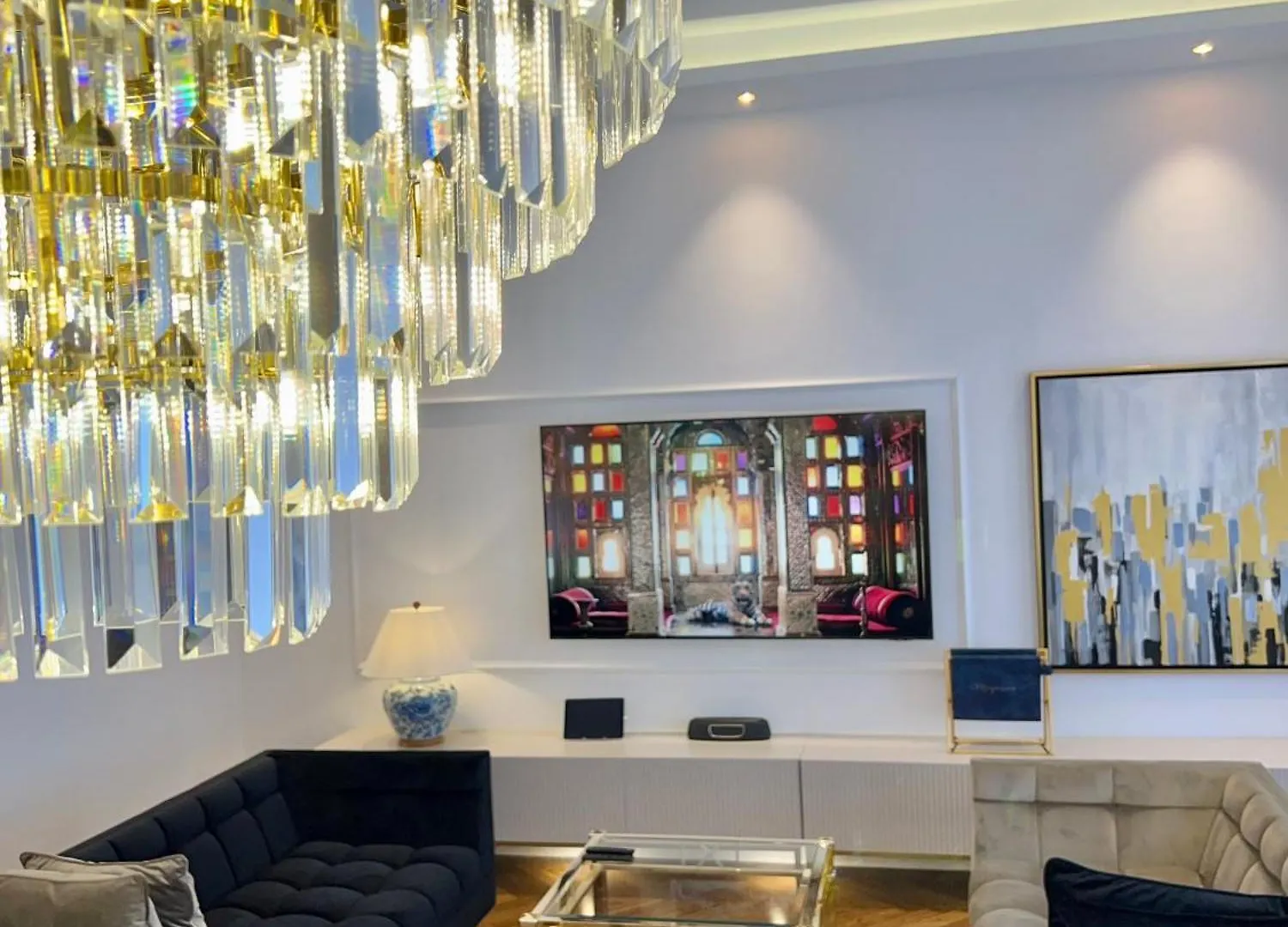 Mondrian Luxury Suites & Apartments Old Town Warszawa
