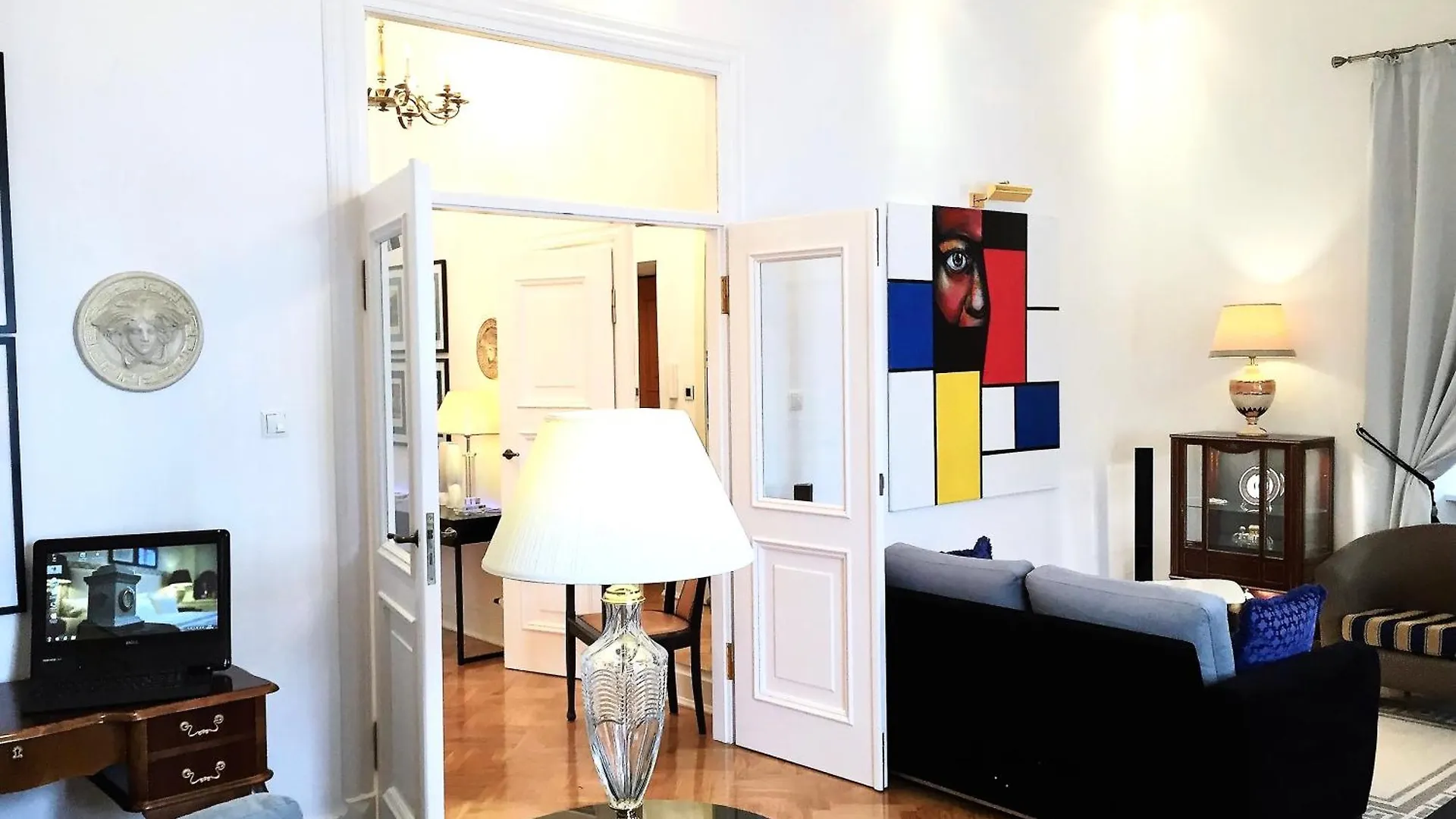 Mondrian Luxury Suites & Apartments Old Town Warszawa
