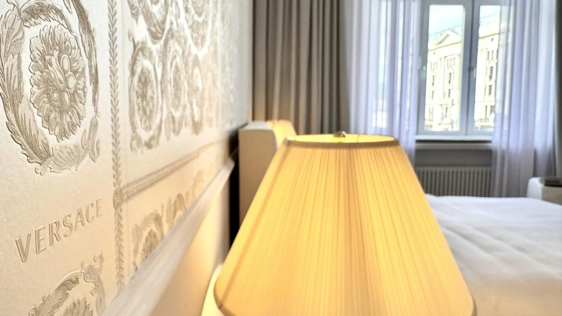 Mondrian Luxury Suites & Apartments Old Town Warszawa 0*,  Polska