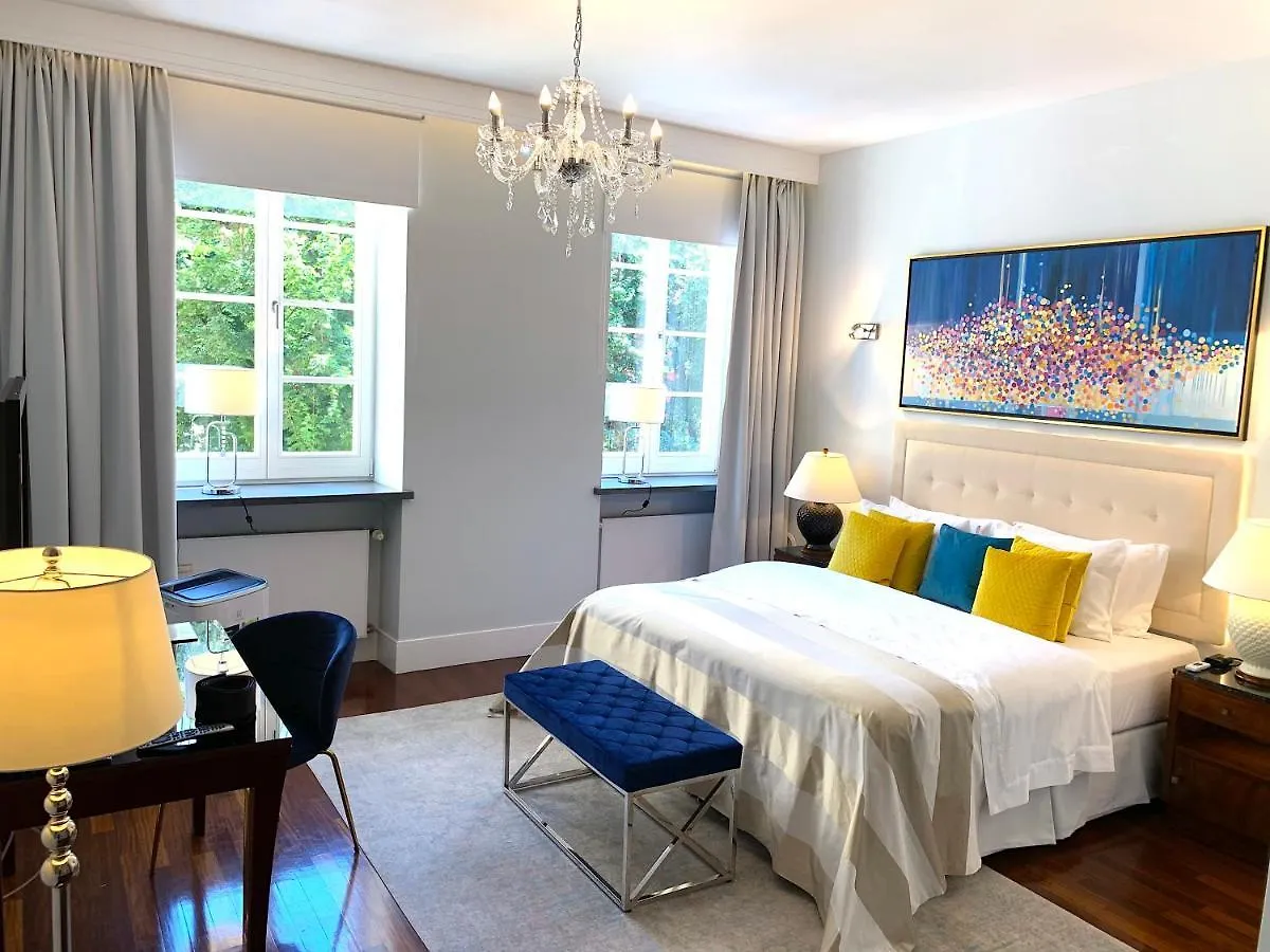 Mondrian Luxury Suites & Apartments Old Town Warszawa